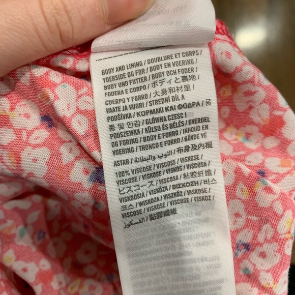 Like new Hollister Floral Romper Women’s Small - Picture 10 of 10